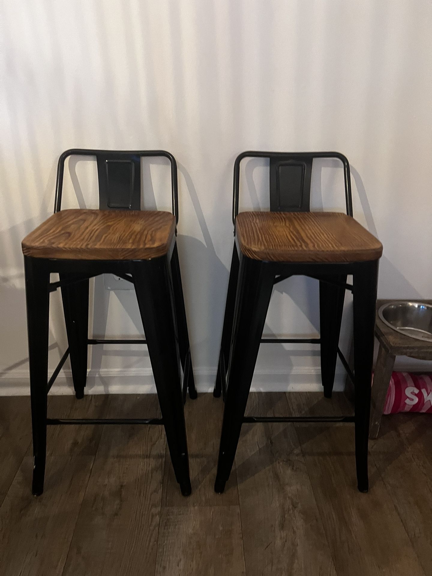 Metropolis Low Back Counter Stool Wood Seat. 