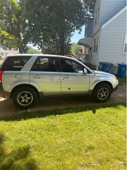 Silver  2006 Saturn view