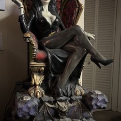 Elvira Casino Game Topper