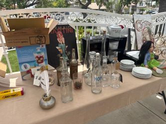 YARD SALE SUNDAY