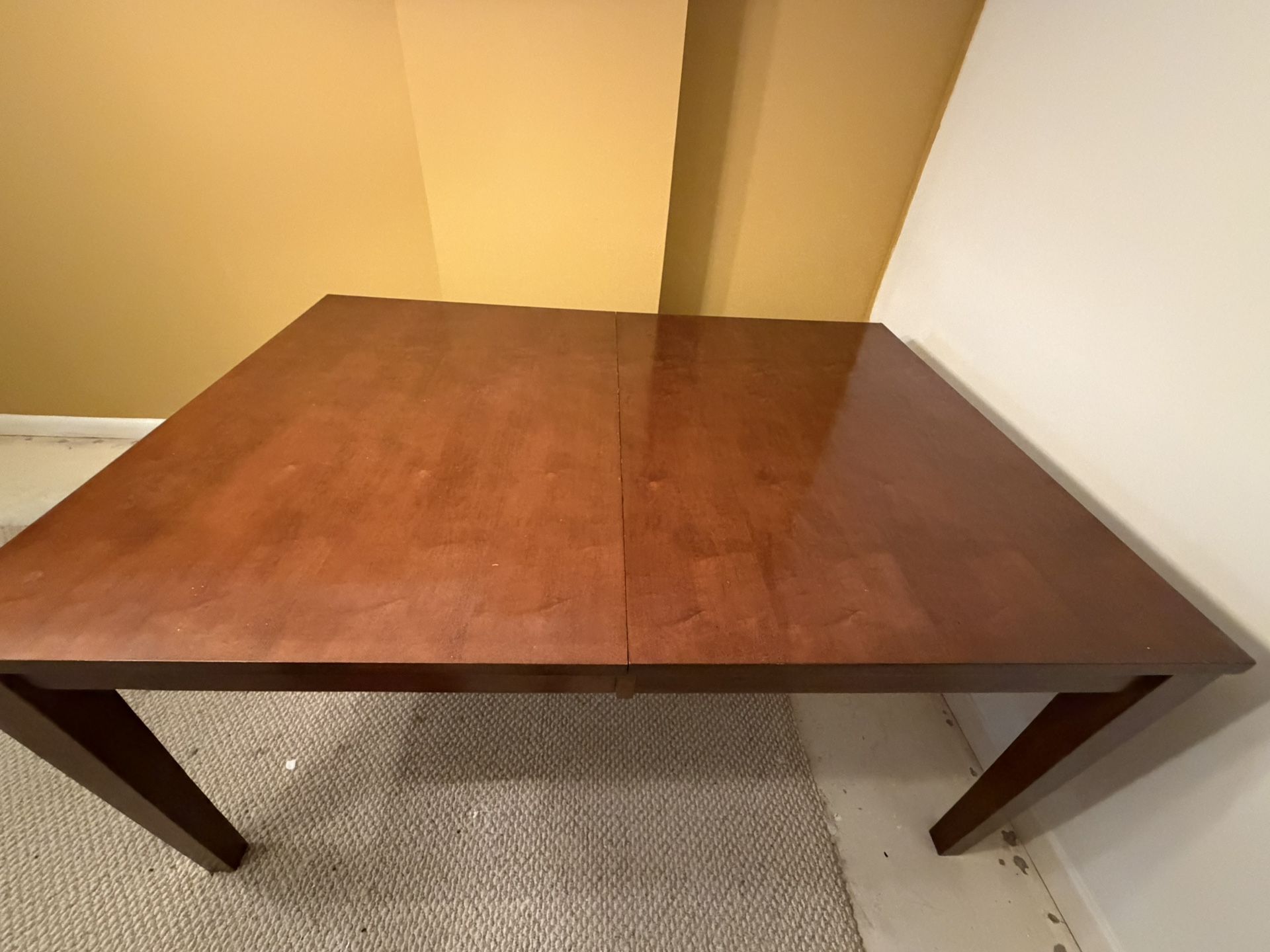 Dining Table (wooden)