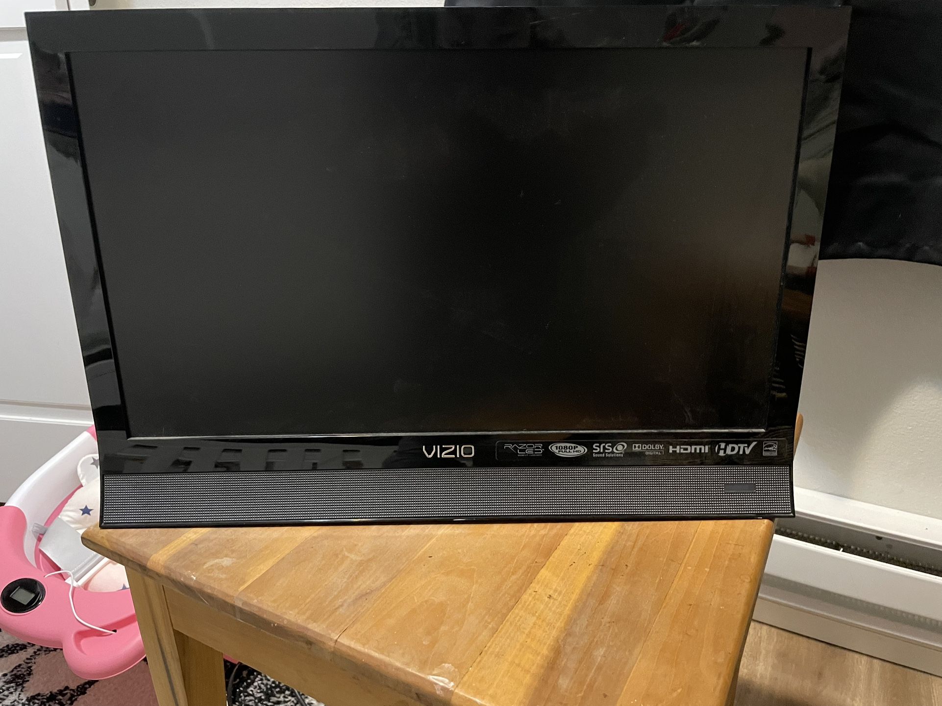 20” VIZIO Monitor