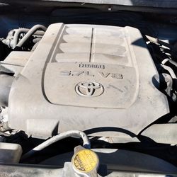 Engine Toyota Tundra