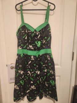 Universal Monsters size LARGE pin up style dress