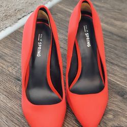 Size 6.5 Red Heels 