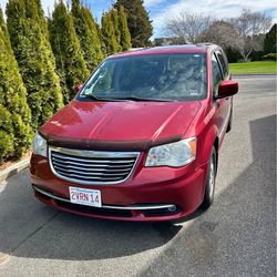 2012 Chrysler Town & Country