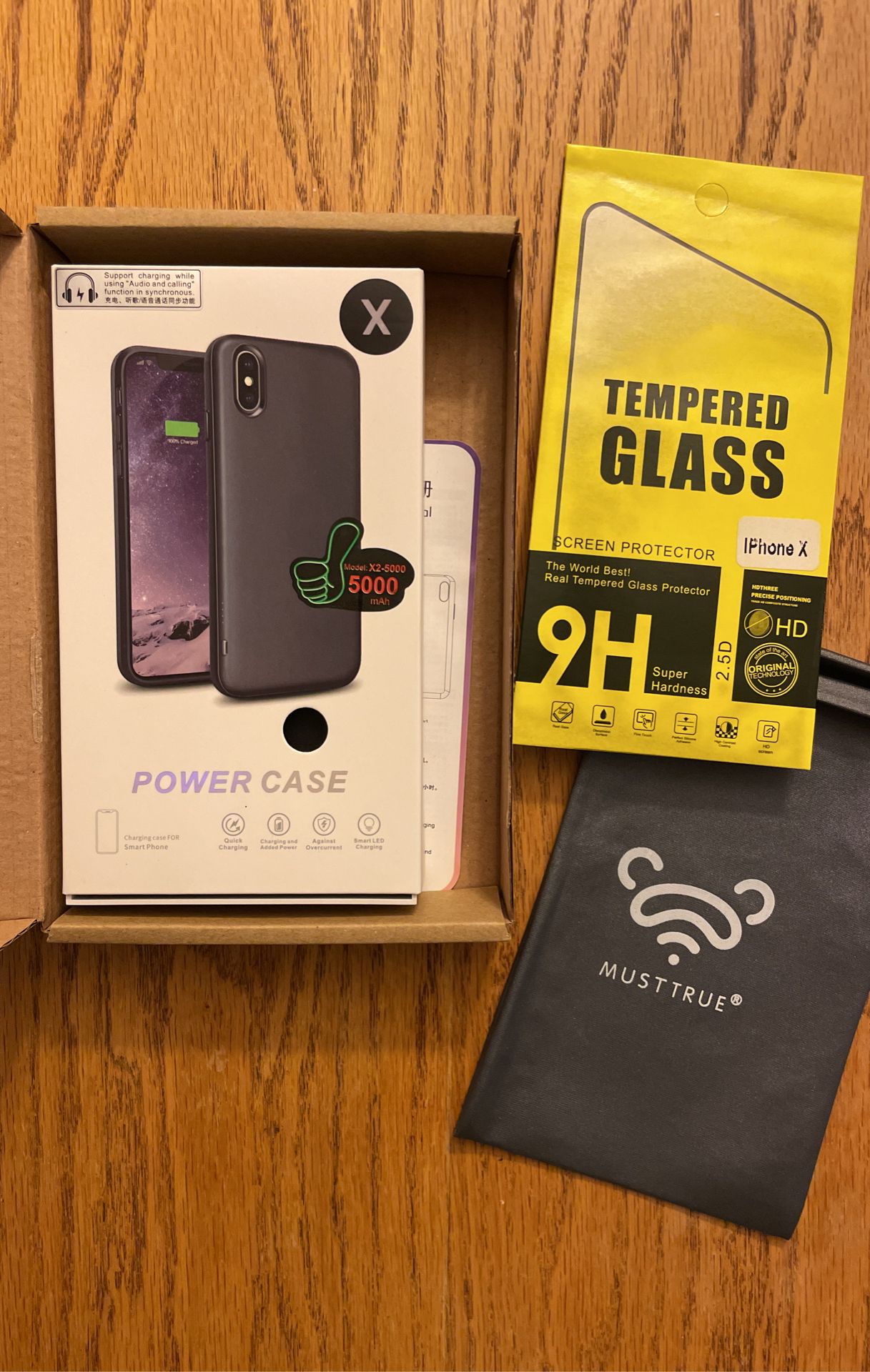 iPhone X Charging Case And Screen Protector 
