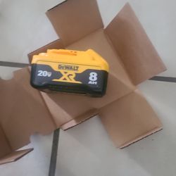 Dewalt 20v Xr 8AH Battery 