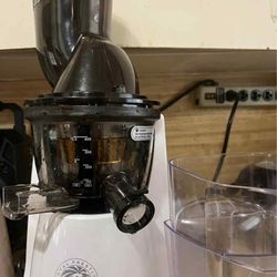 Juice Extractor
