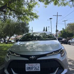 Toyota Corolla Hatchback SE