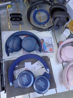 Huge Headphones Lot $150