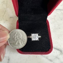 925 Sterling Silver Princess Cut Cz Ring , Marked 925 GM CN ,Size 7 , Side Baguettes, Not A Small Center Stone , Gorgeous! 