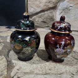 Small vintage Japanese porcelain ginger jars