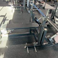 Flat Bench Press