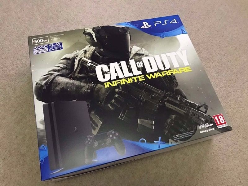 PlayStation 4 (500 gb) call of duty infinite warfare bundle