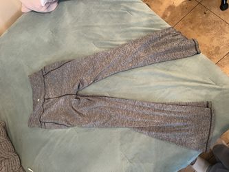 Livi Flare High Wasted Yoga Pants With Pockets