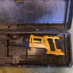 DeWalt 18V Variable Speed Reciprocating Saw