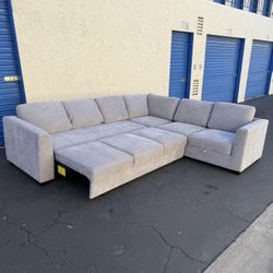 🛋️✨ Brand New Convertible Sleeper Sectional with Storage ✨