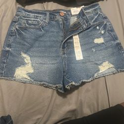 5/27W Two Pair Of Short, 1 Pair Of Jeans And A Dress 