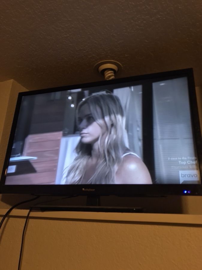32 in led TV
