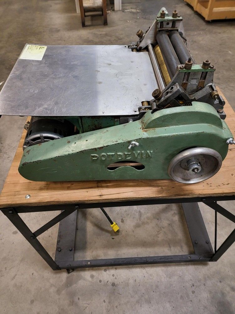 POTDEVIN 12 INCH GLUE MACHINE