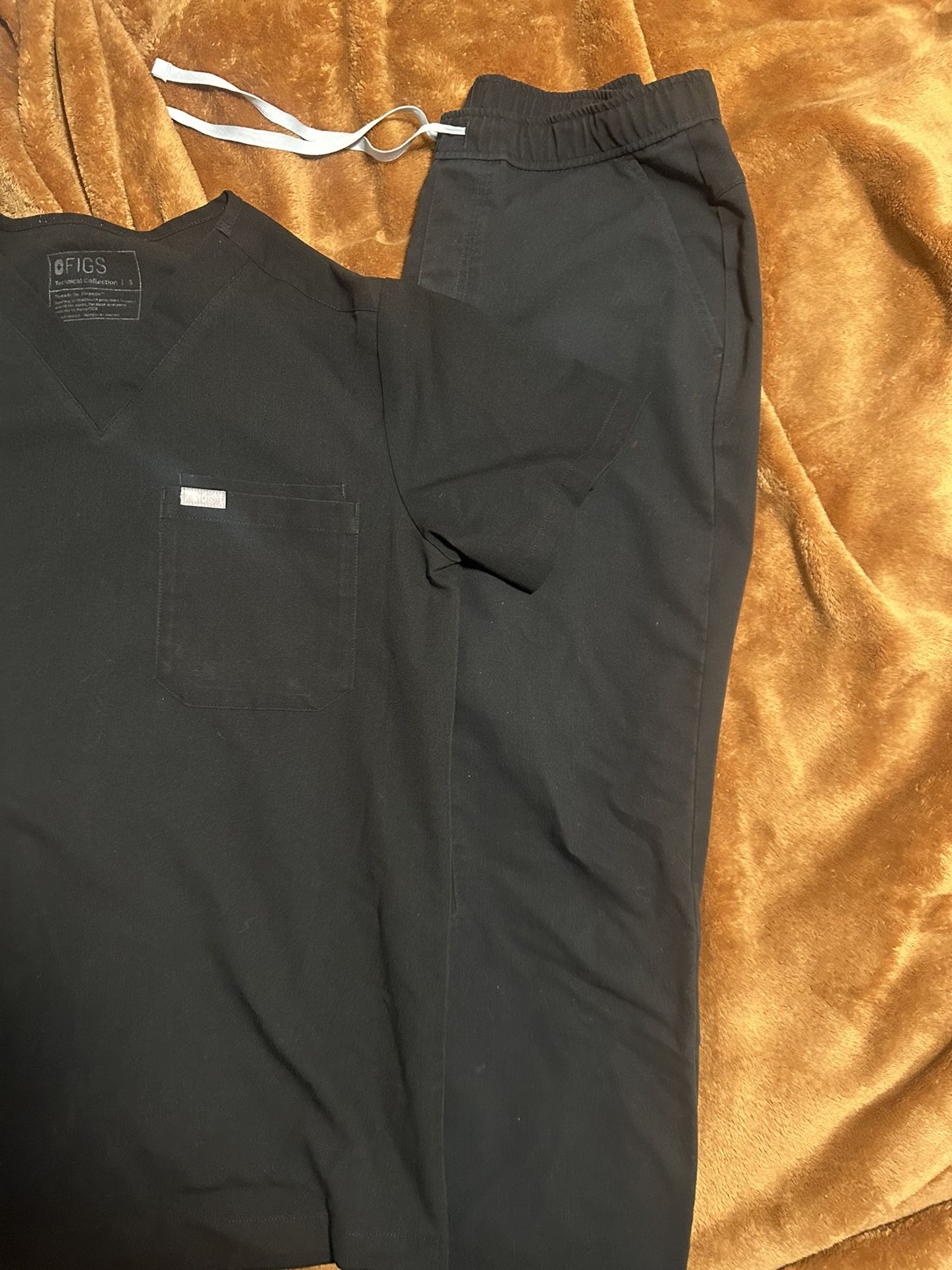 Figs Scrubs Shirt And Pants