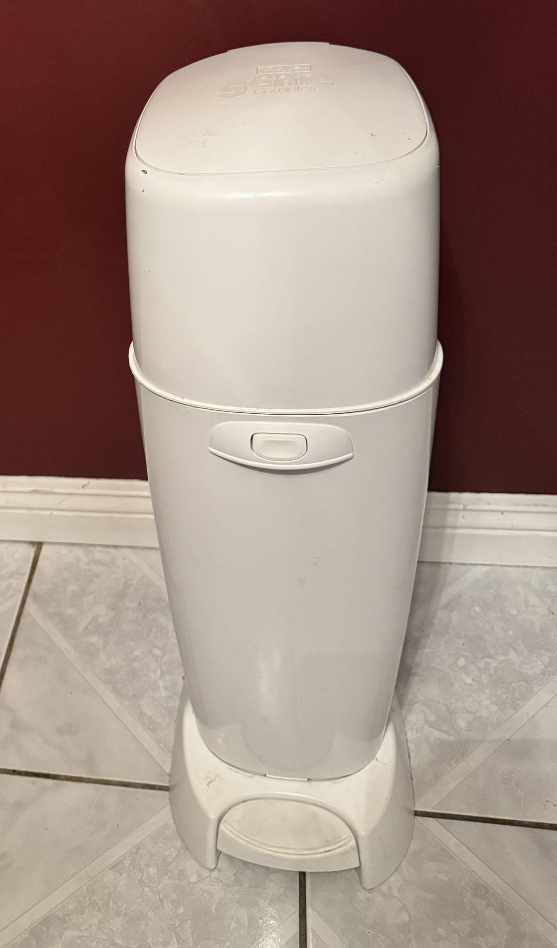 Diaper Genie Complete