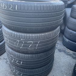 275/45R21 Falken 275/45/21 set of 4 matching used tires in great condition. 350$ for 4 tires plus tax. Mount available but not included. Wheel alignme