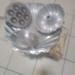 Bakeware & Server Tray