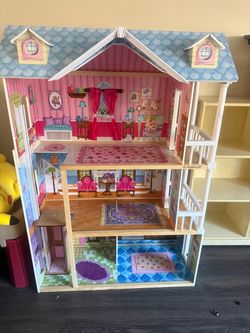 Doll house