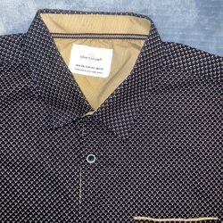XL Button Up Shirt 