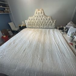 Sleep Number M7 Mattress And Bed frame And Head Board