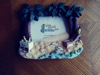 Corona Extra Beach Sand Picture Frame. 4.5 X 3 Blue Parrot