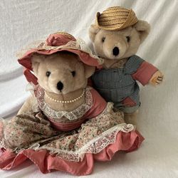 Stuffed Animal - Bears Couple