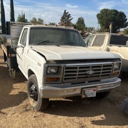 1989 Ford 350 
