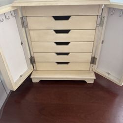 Jewelry Box