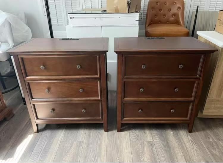 2pcs/Nightstand with 3 Drawers and Charging Station, Solid Wood Nightstand Organizer for Bedroom, Caramel