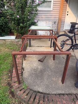 Metal dining tables