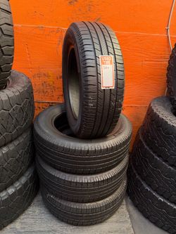 225/65R17 Michelin Defender2 High Tread Full Set of 4 Used Tires