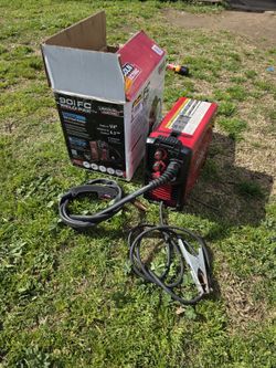 Lincoln Electric
WELD-PAK 90i FC Flux-Cored Wire Feeder Welder (No Gas