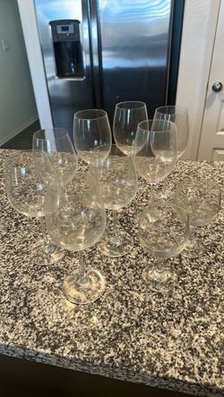 Wine glasses 10 total