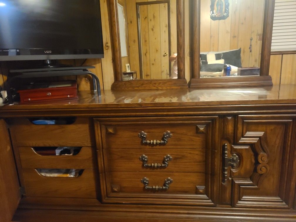 Bedroom Set