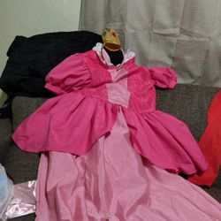 Princess Peach Costume