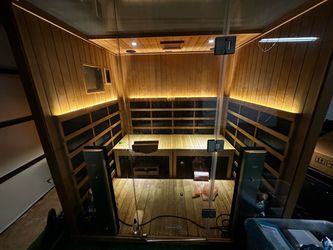 Jacuzzi Clearlight Sanctuary Y 4-Person Full Spectrum Infrared Sauna