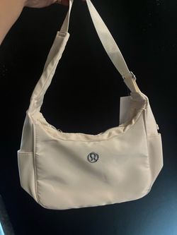 Lululemon bag