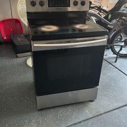 Stove - Samsung. 