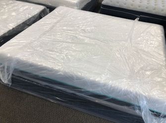 Queen Mattress and Box Spring Set