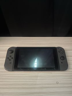 Nintendo switch (Grey Joycons))