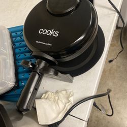 Rotating Waffle Maker 