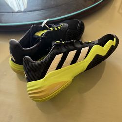 Adidas Barricade tennis pickleball shoes size 10.5